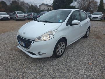 Peugeot 208 1.2 VTi 82 CV 5 porte Allure