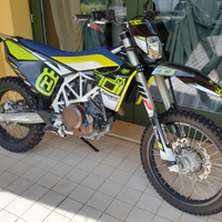 Husqvarna 701 enduro