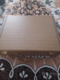 valigia vintage fendi