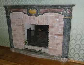 RIVESTIMENTO CAMINO D'EPOCA IN MARMO