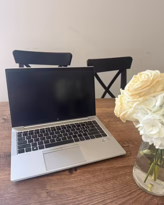 HP EliteBook 840 G7 14” I5 10th Gen ssd 256gb 16