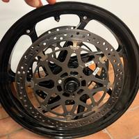 Cerchio anteriore wsbk con dischi seminuovi