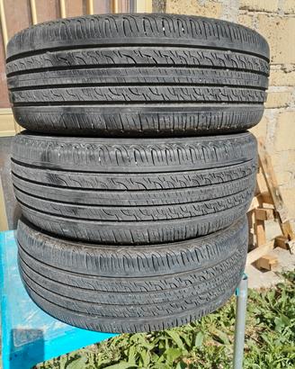 215/55 R18 Gomme auto Giti 