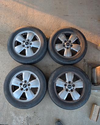 cerchi mini e pneumatici 175/65 R15