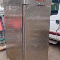 Frigorifero fermalievitazione