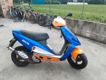 malaguti f12 