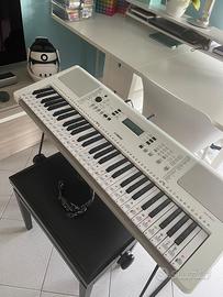 Tastiera Yamaha EZ 300
