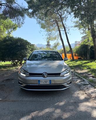 Volkswagen Golf 1.6 TDI 115 CV 5p. Executive BlueM