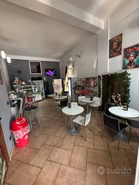 Attività commerciale bar-paninoteca