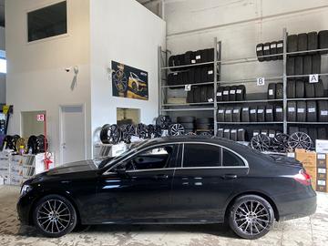 Cerchi NUOVI Mercedes Classe E raggio 18 cod.9834