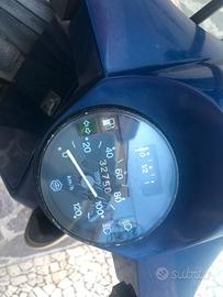 Vespa 200 arcobaleno anno 1986