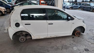 VW UP! 2015 SOLO PER RICAMBI