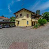 OGGIONA SANTO STEFANO (VILLA CON 2 APPARTAMENTI)