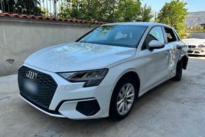 Audi A3 2.0 TDI 150CV S-Tronic - 2023 Incidentata