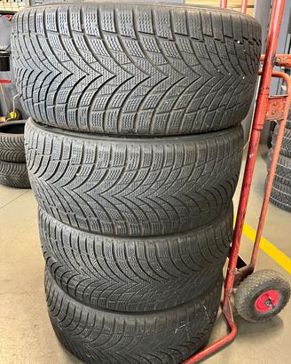 Gomme usate 285/40r22 invernali