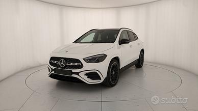 MERCEDES-BENZ GLA 200 d automatic