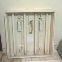 Grande lampada (plafoniera) con 4 neon