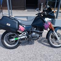 Suzuki DR 650