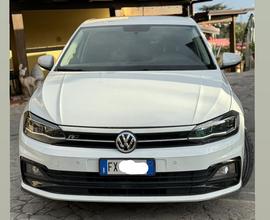 Volkswagen polo dsg r-line
