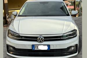 Volkswagen polo dsg r-line
