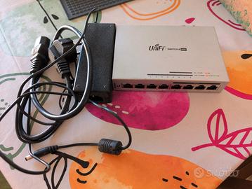 switch unifi ubiquiti 8-60w 4+4 poe