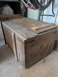 cassa in legno antica