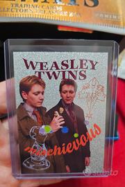 Gemelli Weasley Mischievous 17/50 Ultra Rare  card