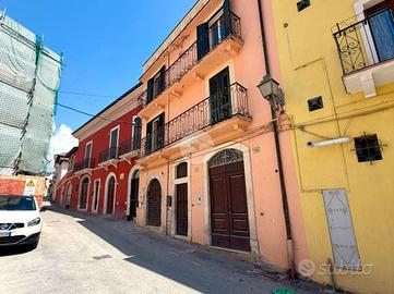3 LOCALI A L'AQUILA