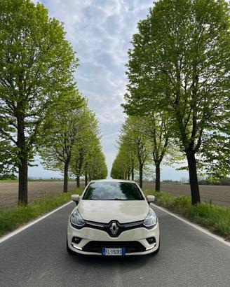 Renault clio ok neopatentati