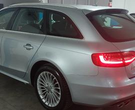 AUDI A4 4ª serie - 2015