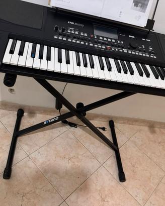 Tastiera Musicale Korg PA 300 + cavalletto