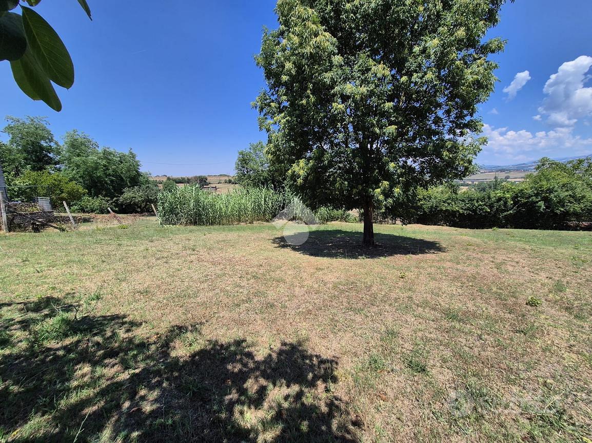 TER. RESIDENZIALE A SEGNI - Vista 4