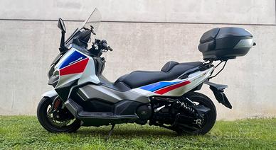 Maxi scooter Sym Maxsym 500 TL