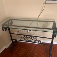 Tavolo in vetro e ferro