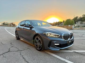 BMW 116D M-SPORT/1.5 116CV/AMBIENT LIGHTS/CAR PLAY