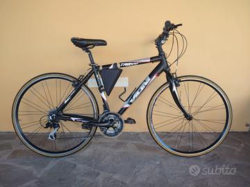 Bicicletta trekking turismo