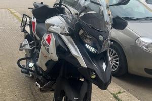Benelli trk 502x