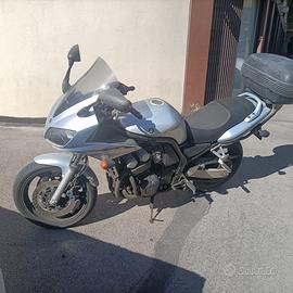 YAMAHA FAZER
