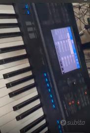 Psr Sx 700 arranger YAMAHA