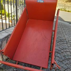 Motocarriola AMA 500 kg con ribaltamento idraulico