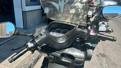 Scooter yamaha majesty 250