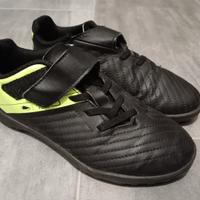 Scarpe decathlon calcetto 32