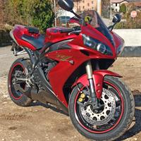 Yamaha R1