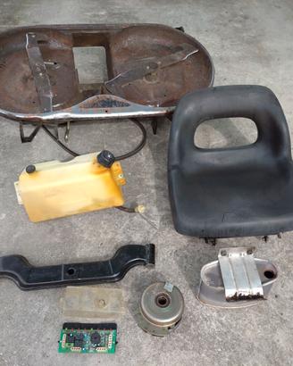 Ricambi trattorino  Castelgarden 102 /Honda