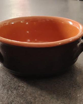 25 ciotole in terracotta smaltata, 2 misure