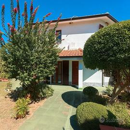 Ampia villa unifamiliare zona Petite Residence