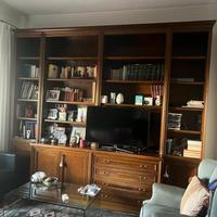 Libreria artigianale in legno pregiato – su misura