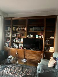 Libreria artigianale in legno pregiato – su misura