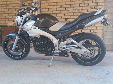 Gsr 600