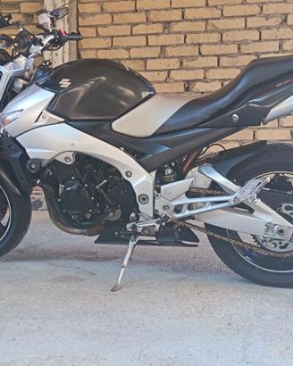 Gsr 600